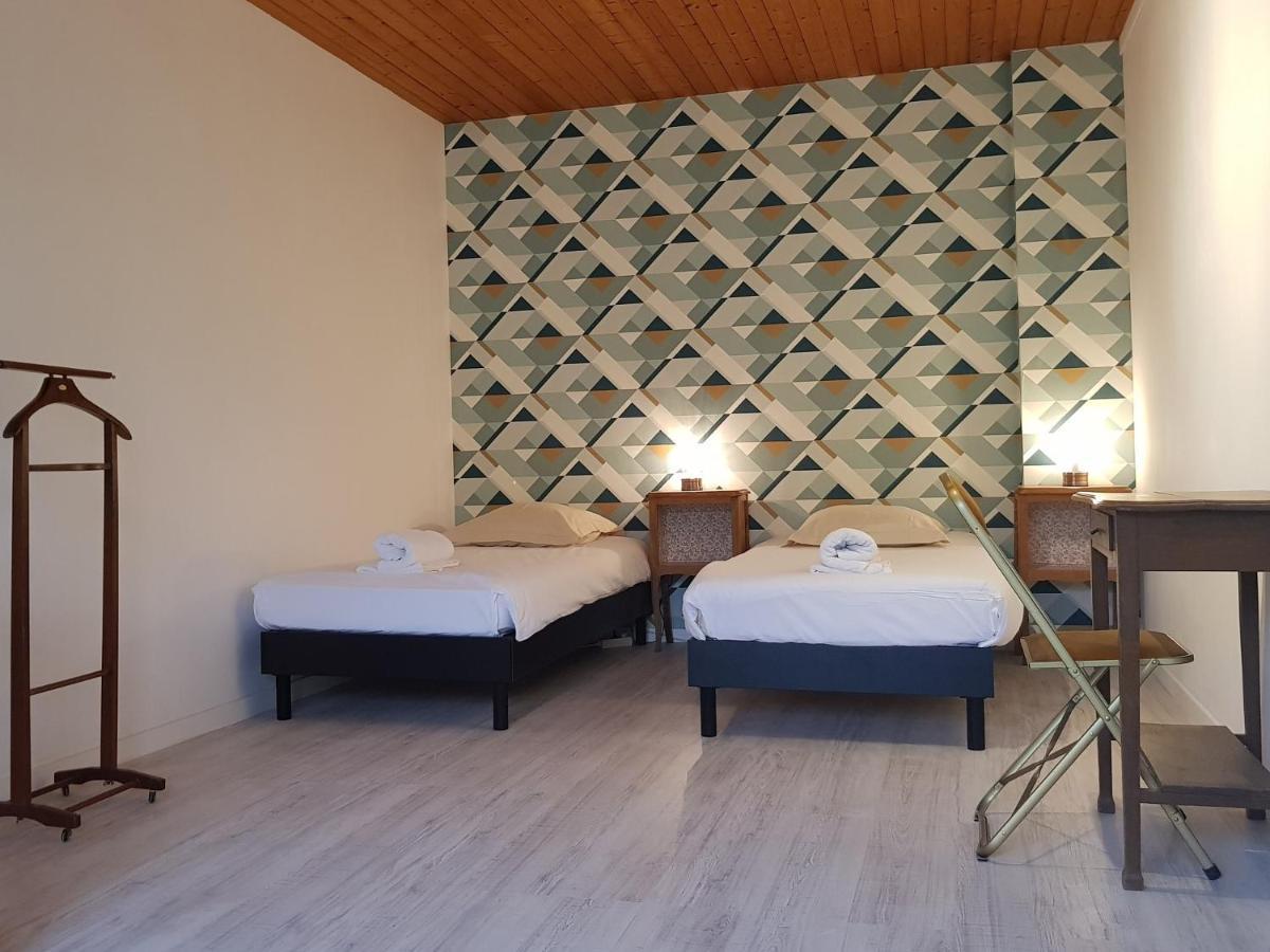 Domaine De Pelouaille - Chambre D'Hotes Saint-Jean-dʼAngély Buitenkant foto